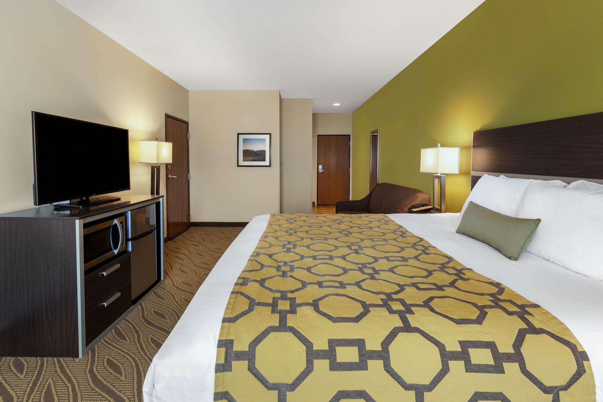 Baymont By Wyndham Beulah Hotel Exterior photo